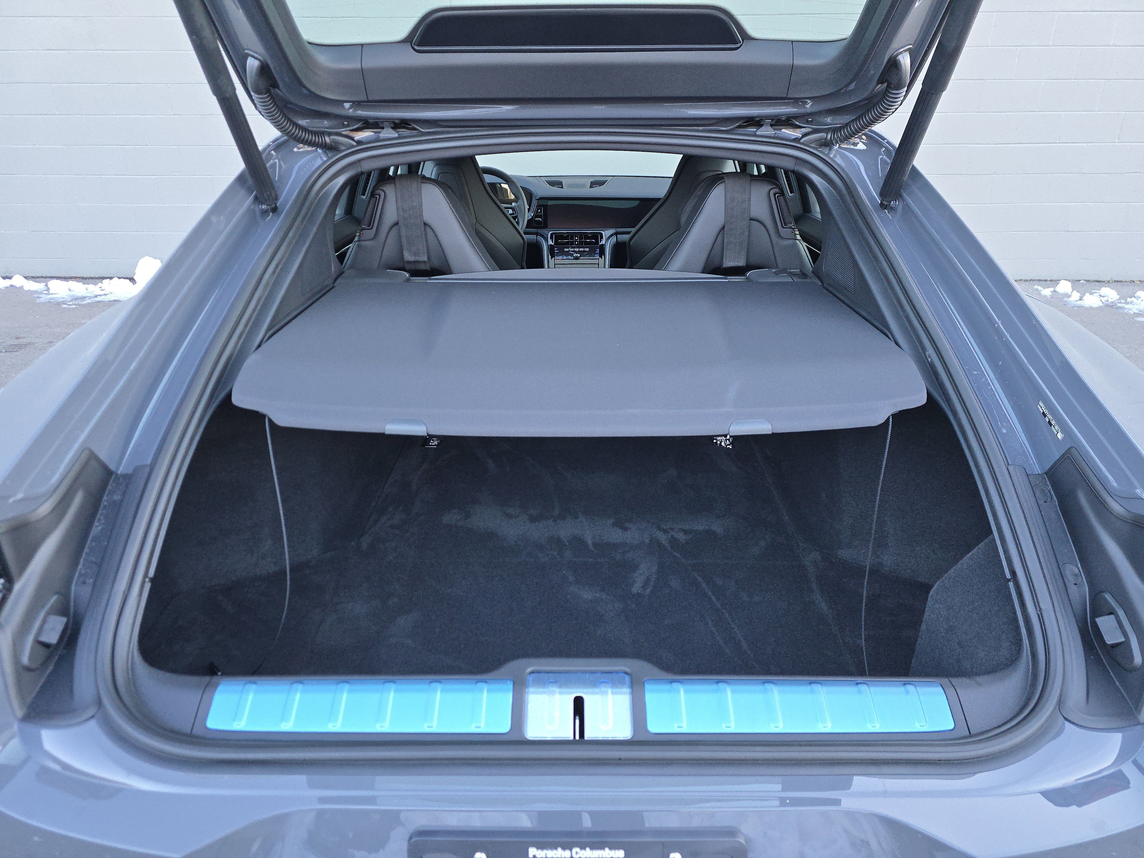 2026 Porsche Panamera 4