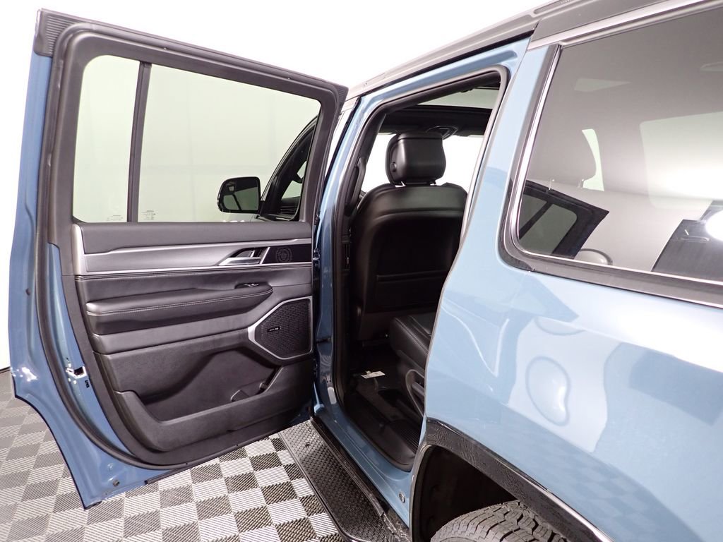 2026 Jeep Grand Wagoneer 4WD