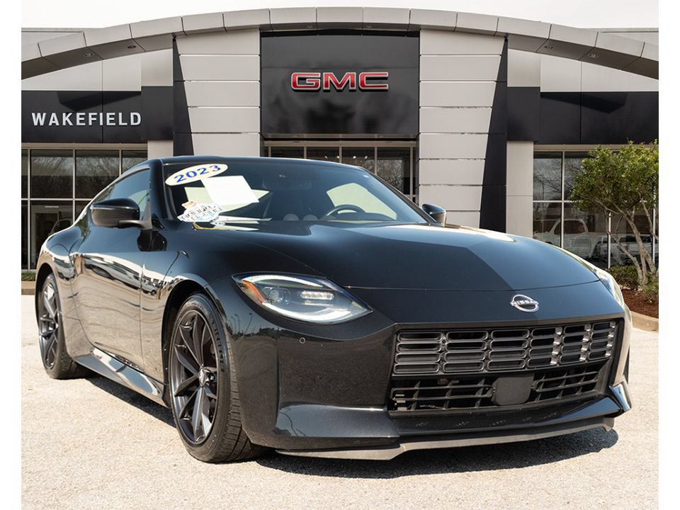 Used 2023 Nissan Z w/ Floor Mat Package (L93)