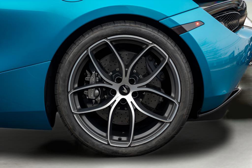 Used 2019 McLaren 720S Luxury photo 25