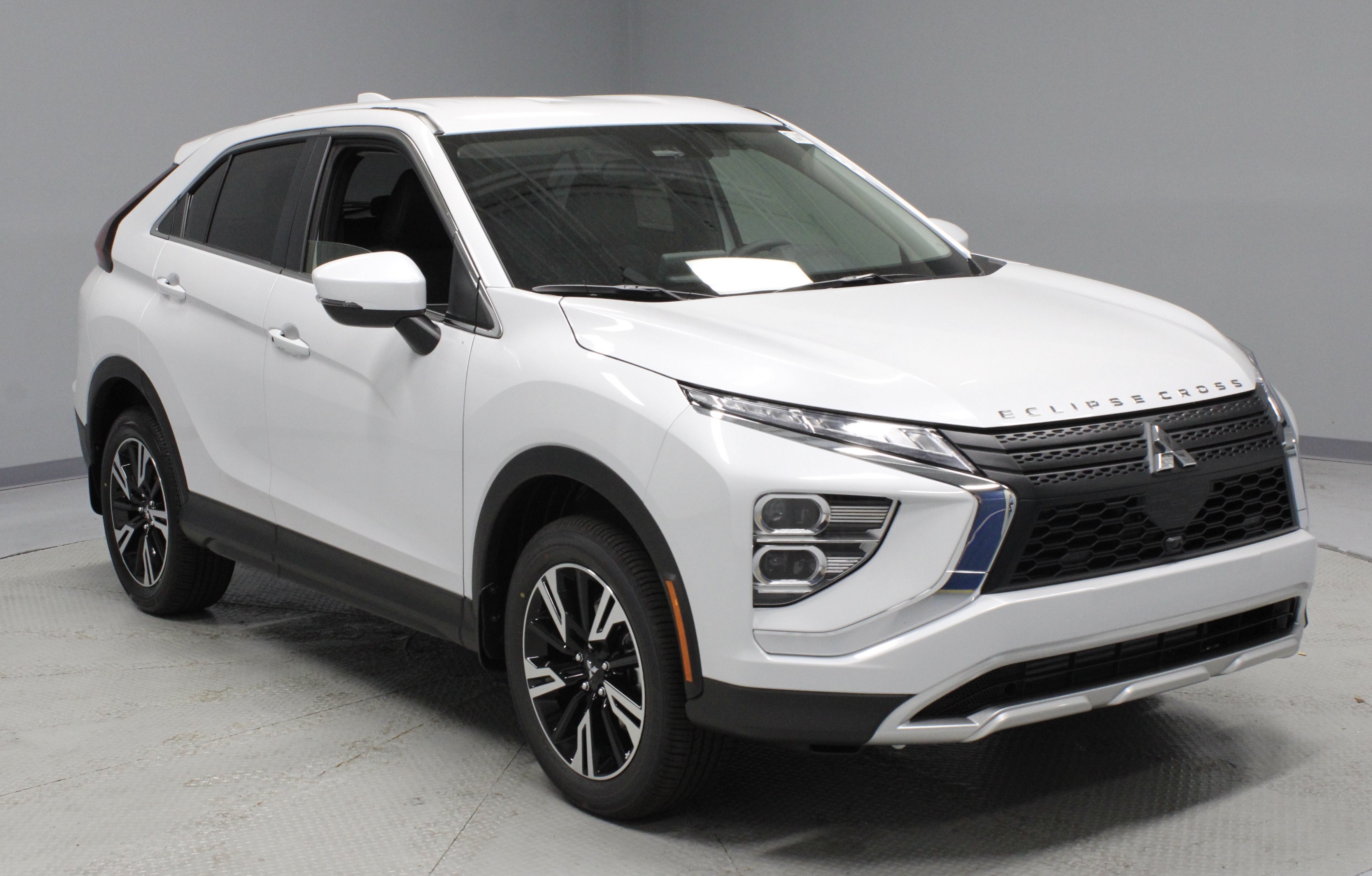 New 2026 Mitsubishi Eclipse Cross SE
