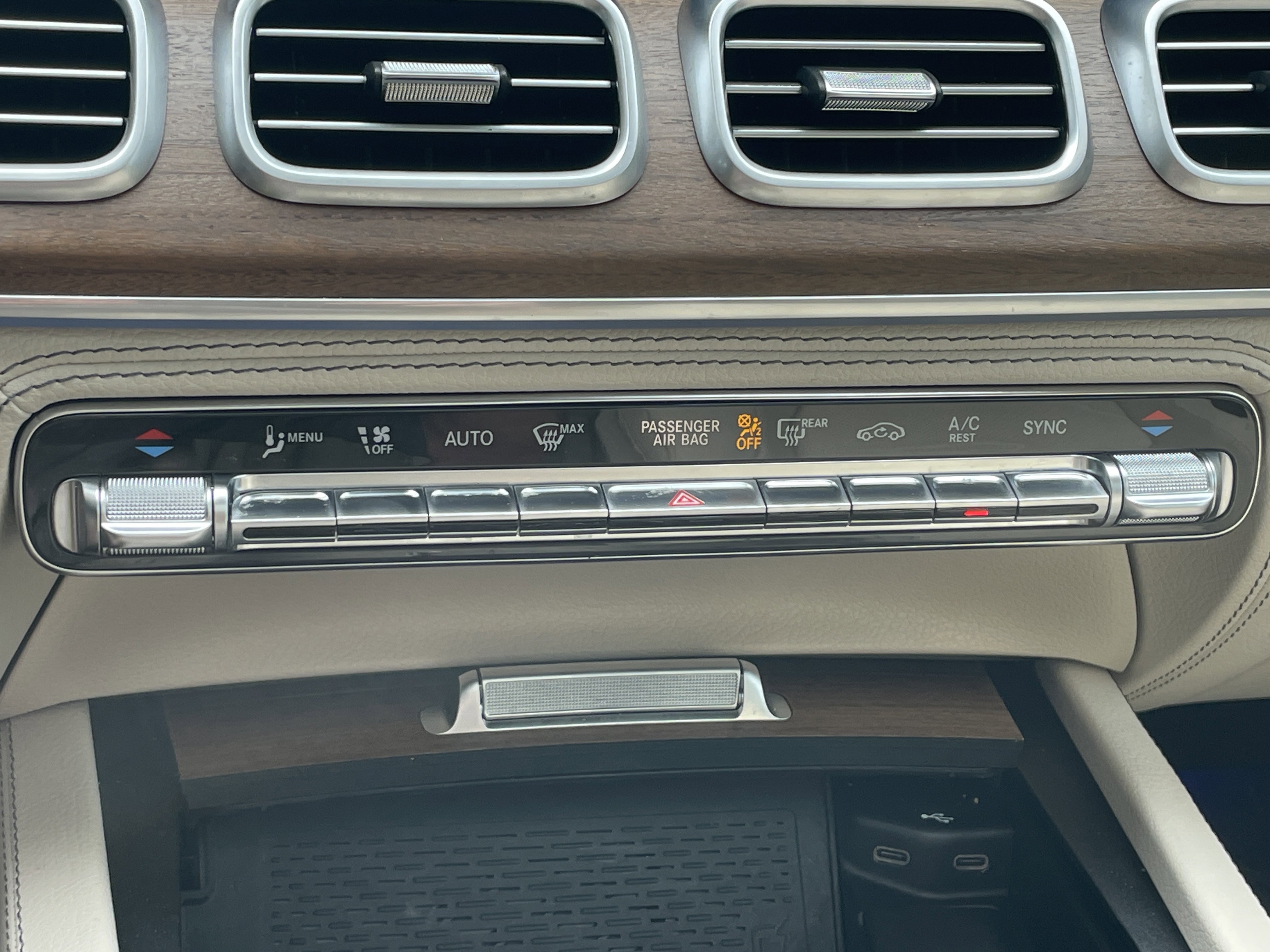 2024 Mercedes-Benz GLS 580 4MATIC