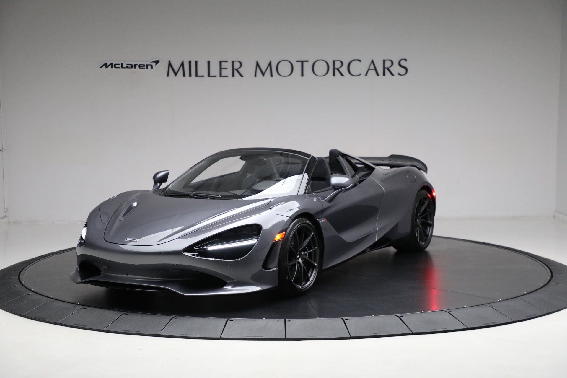 Used 2024 McLaren 750S Spider 1