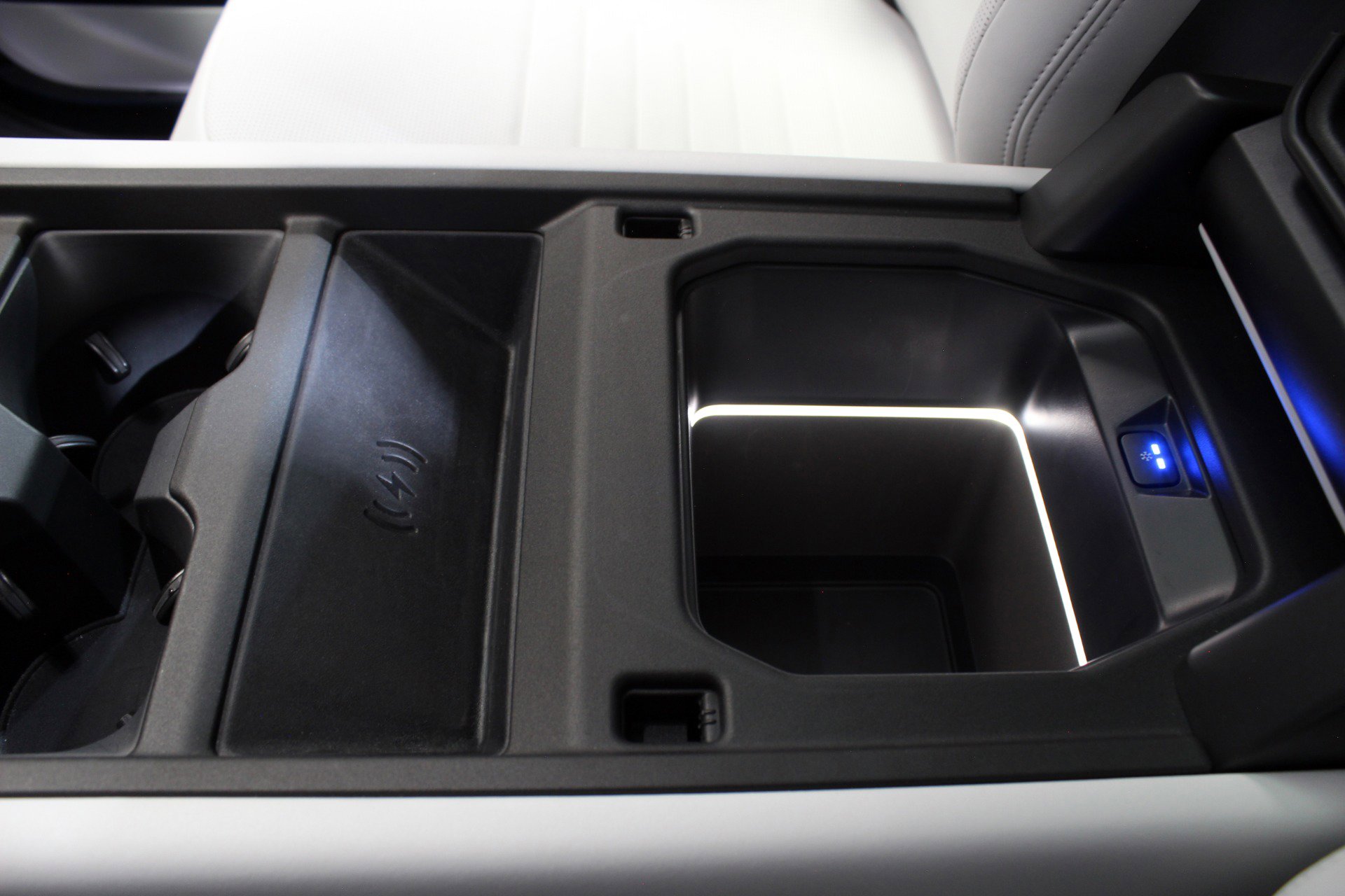 2026 Land Rover Defender 110