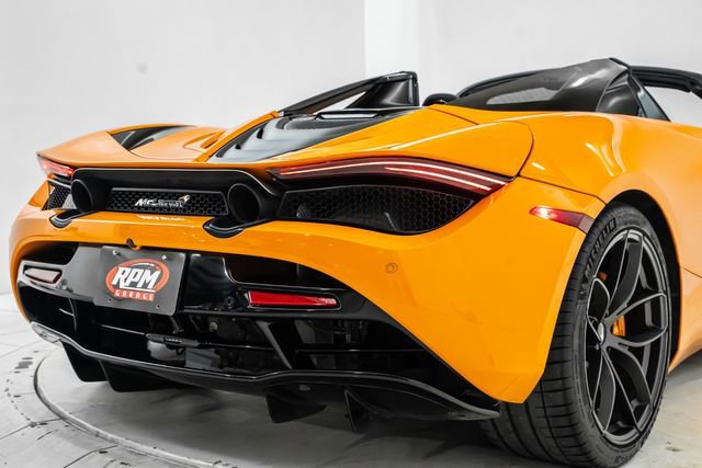 Used 2020 McLaren 720S Performance photo 17