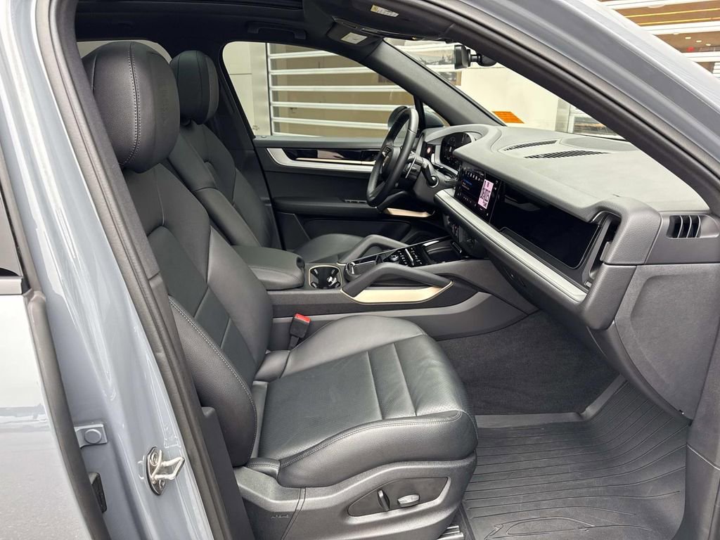 2024 Porsche Cayenne