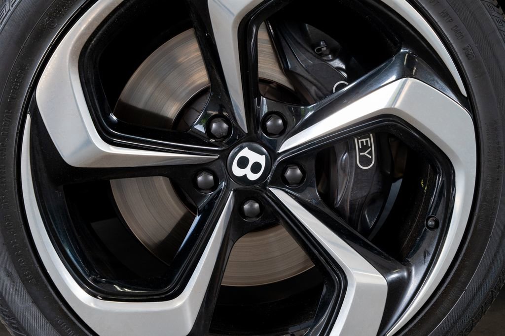 2022 Bentley Bentayga