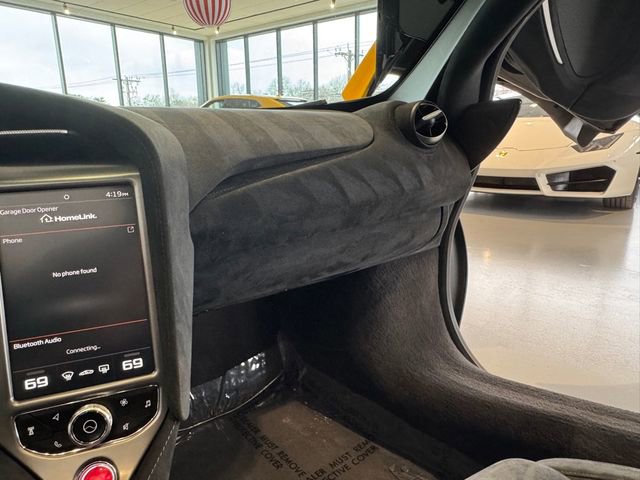 Used 2019 McLaren 720S Performance photo 40