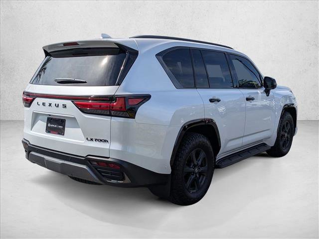 2025 Lexus LX 700h Overtrail