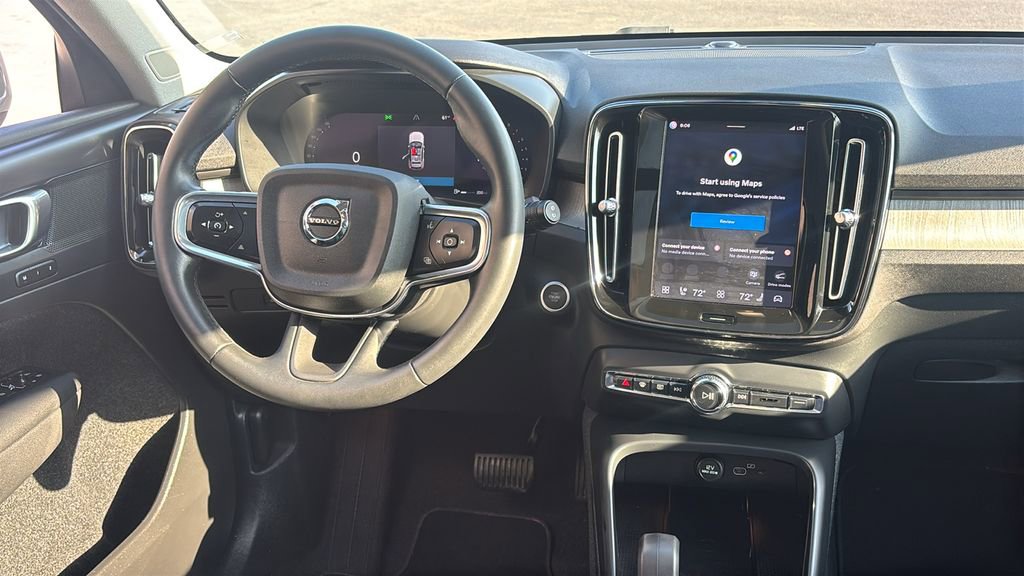 2024 Volvo Xc40 B5 Core