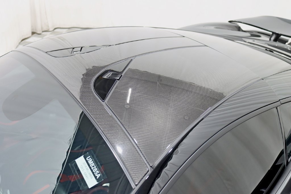 Used 2018 McLaren 720S Performance photo 16