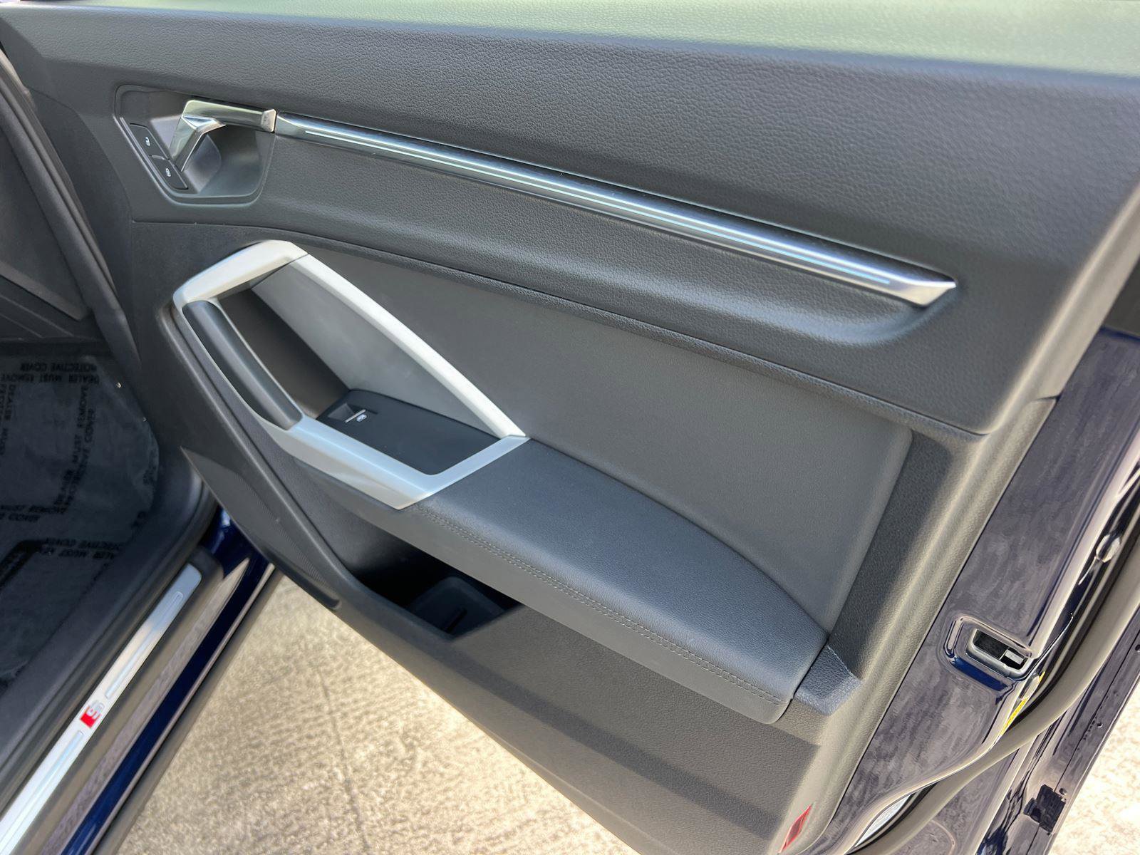 2022 Audi Q3 2.0T Premium Plus