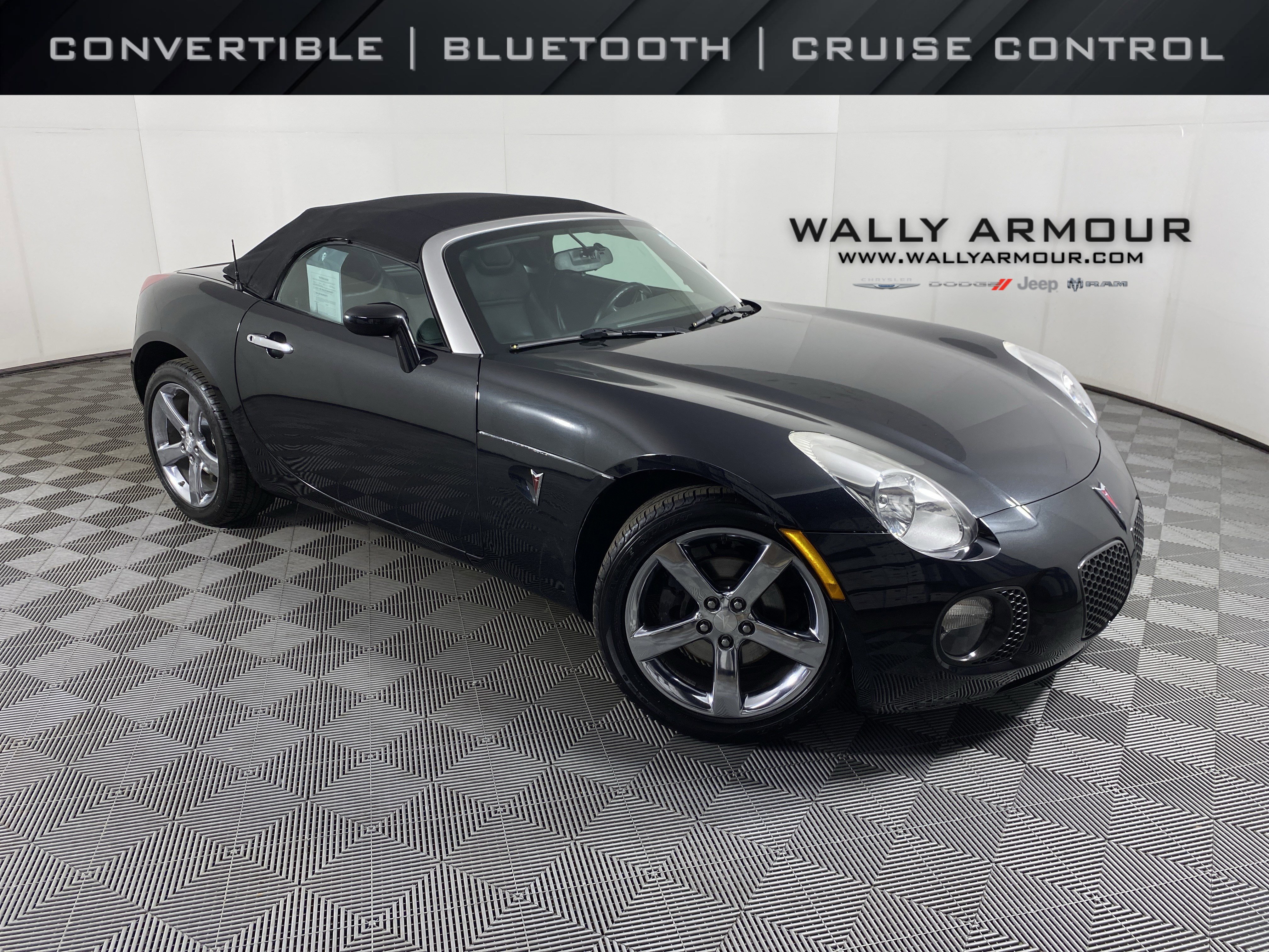Used 2008 Pontiac Solstice GXP w/ Premium Package