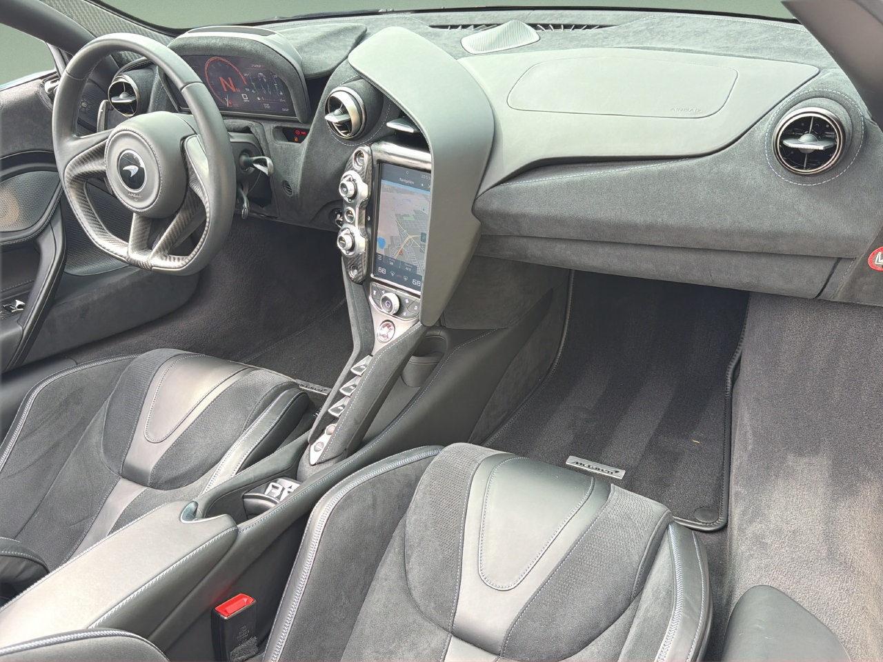 Used 2022 McLaren 720S Spider photo 19