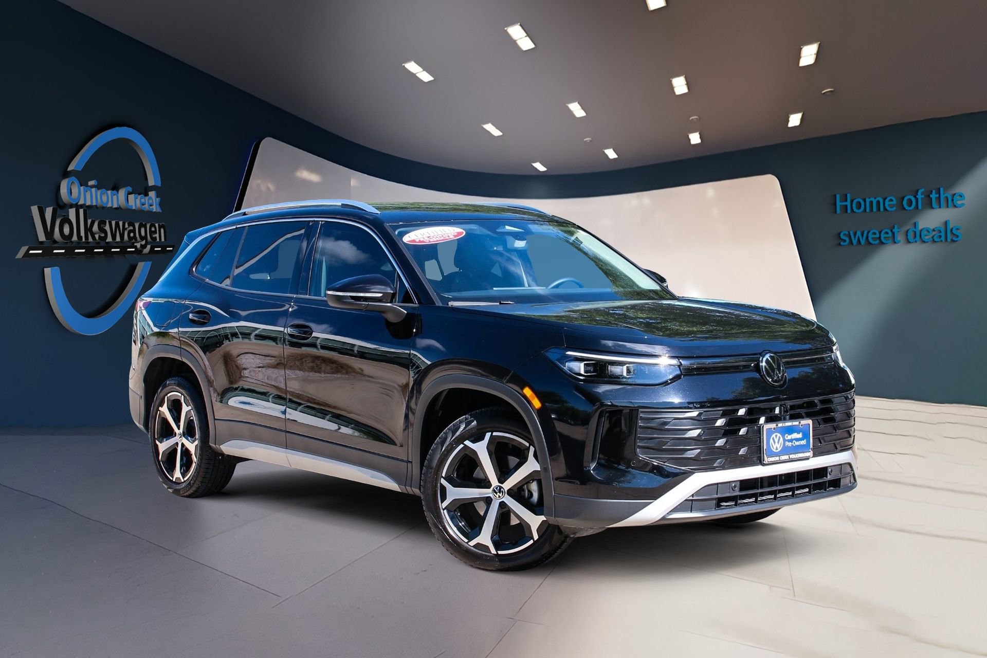 Certified 2025 Volkswagen Tiguan SE