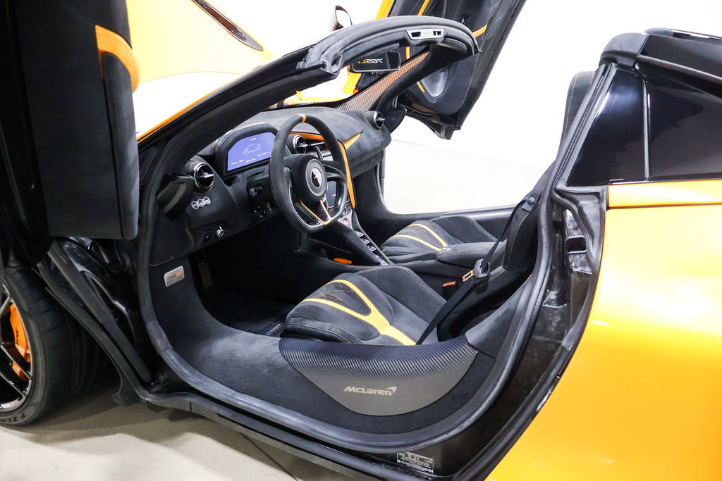 Used 2022 McLaren 765LT photo 39