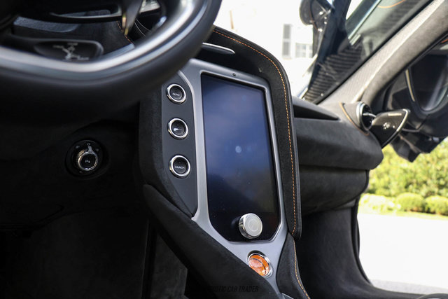 Used 2025 McLaren 750S photo 48