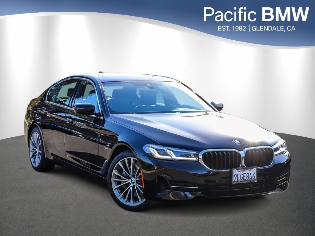 Certified 2023 BMW 530e w/ Convenience Package