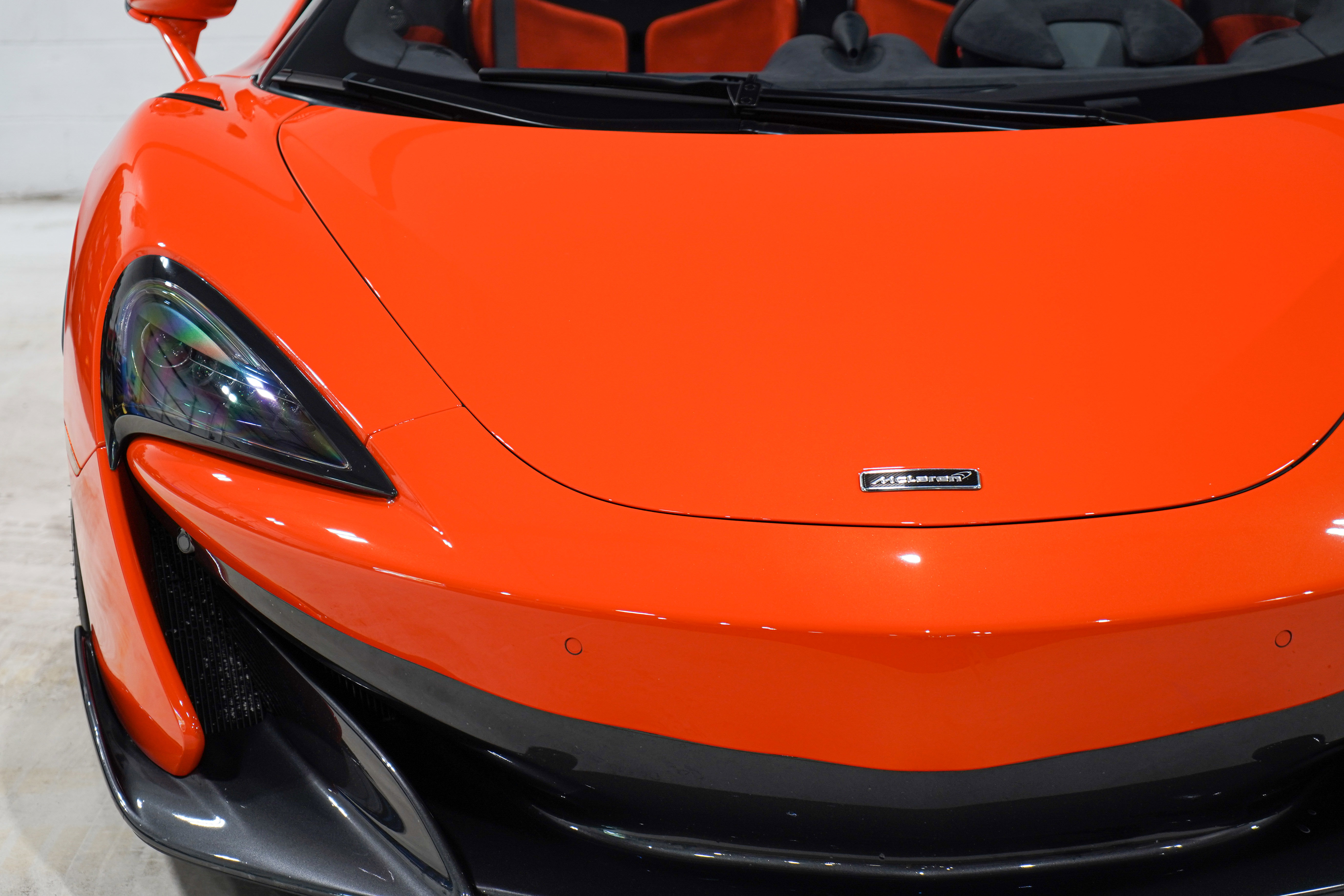 Used 2020 McLaren 600LT Spider photo 29