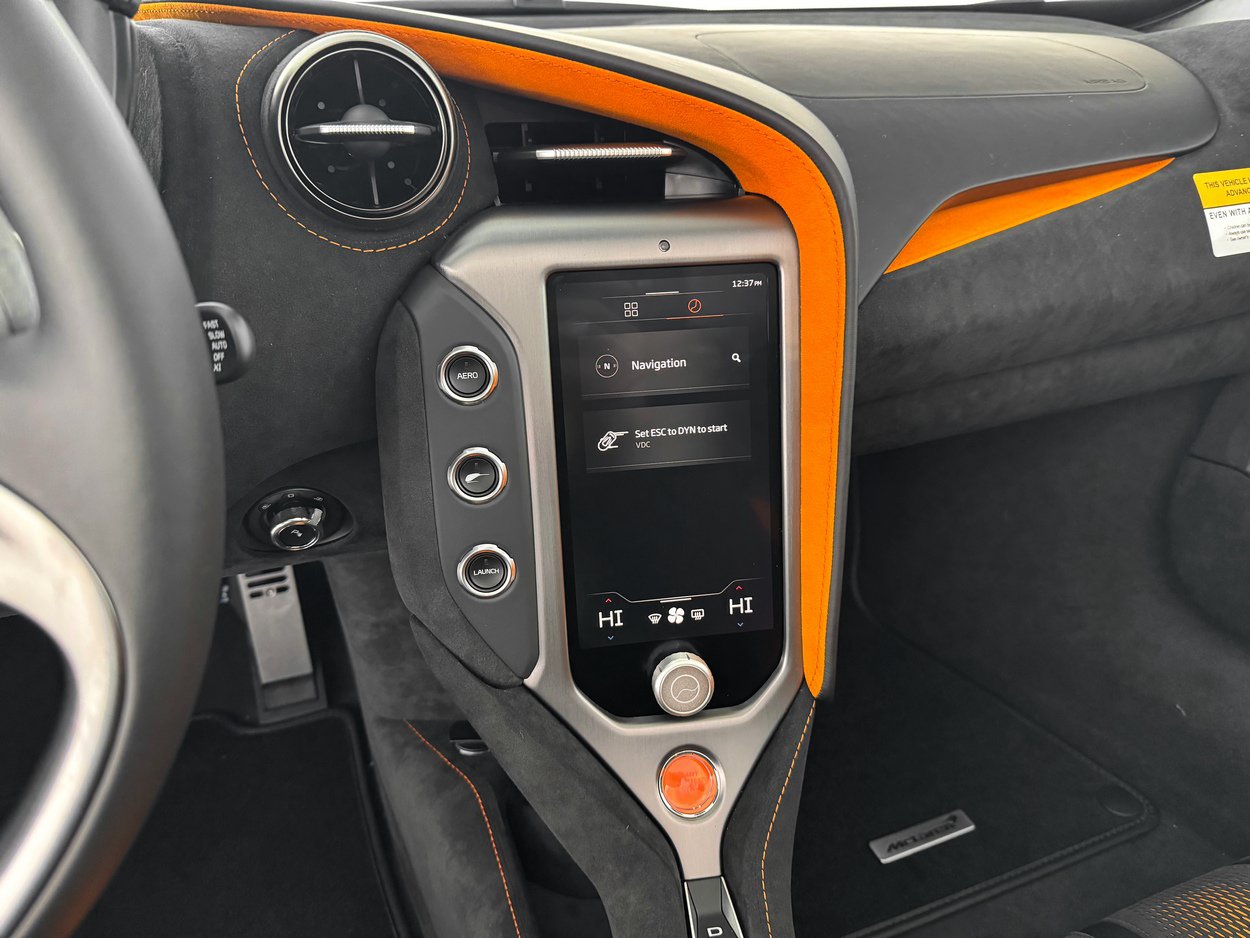 Used 2026 McLaren 750S Spider photo 19