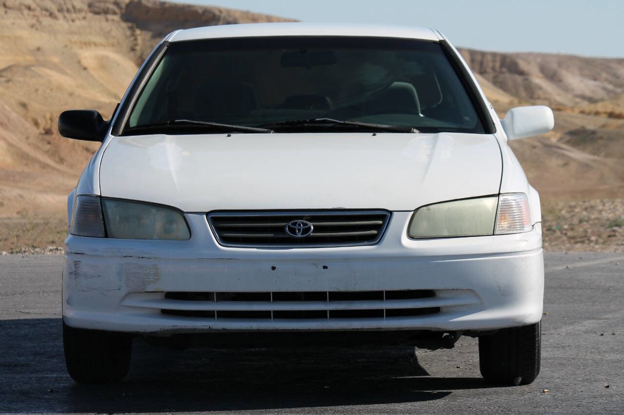 2001 Toyota Camry LE
