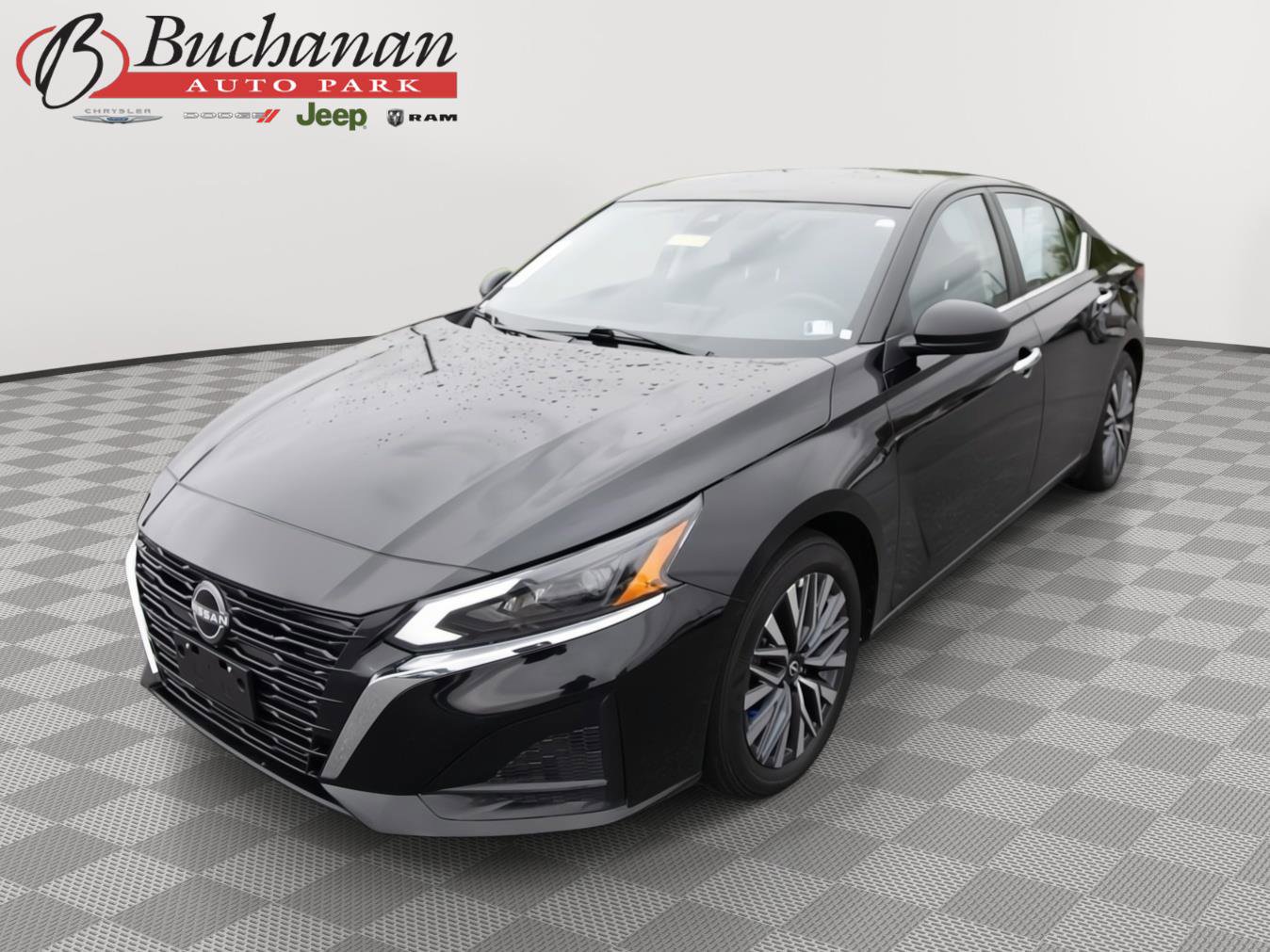 Used 2025 Nissan Altima 2.5 SV