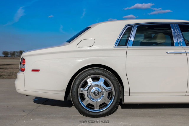 2012 Rolls-Royce Phantom Sedan