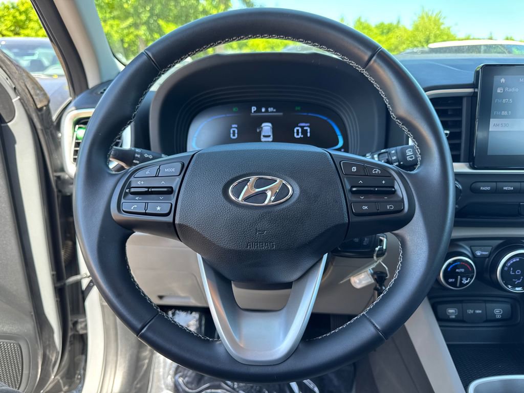 2023 Hyundai Venue SEL