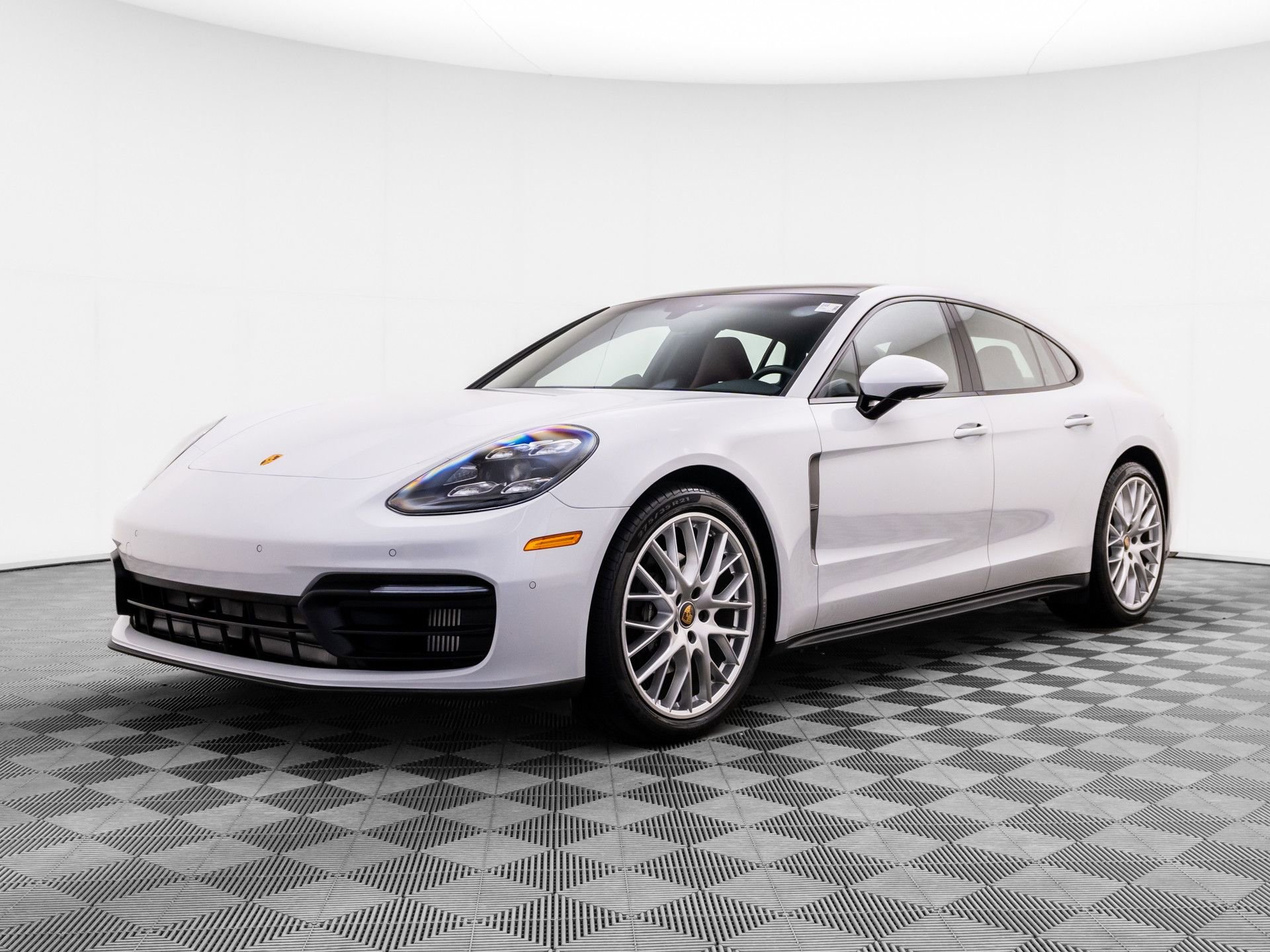 Certified 2022 Porsche Panamera 4 Platinum Edition