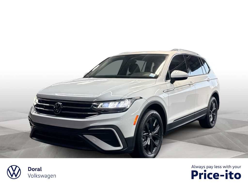 Certified 2024 Volkswagen Tiguan SE w/ Panoramic Sunroof Package