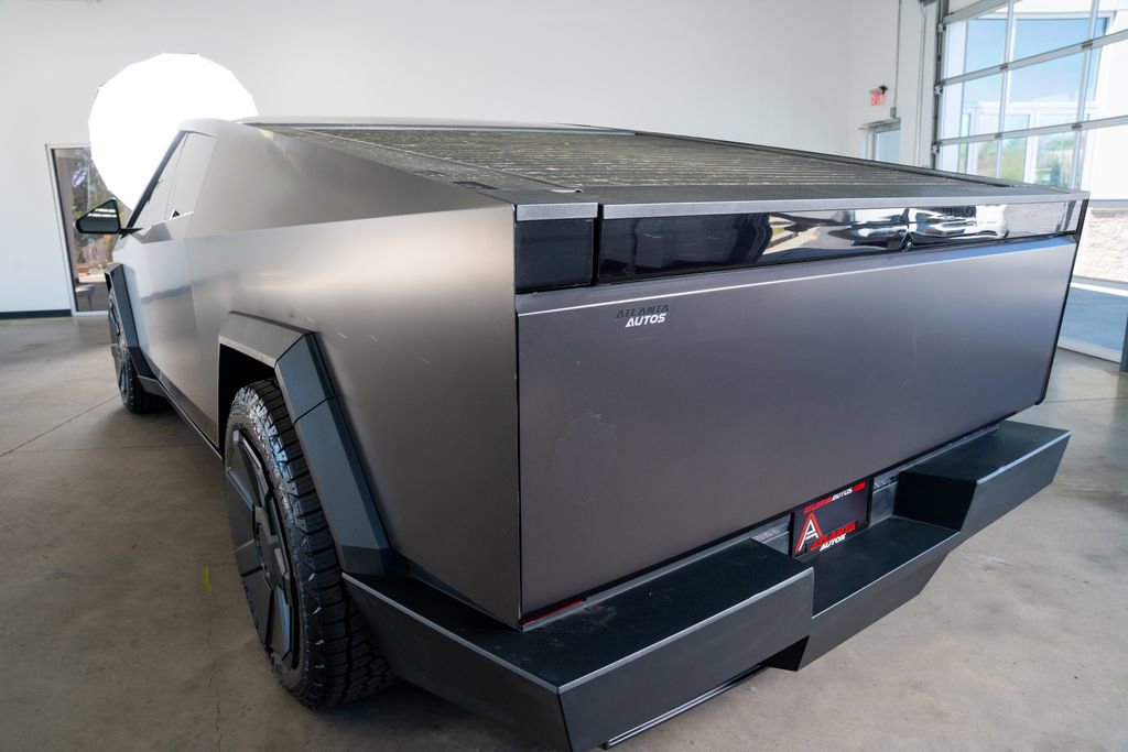 2024 Tesla Cybertruck AWD Crew Cab