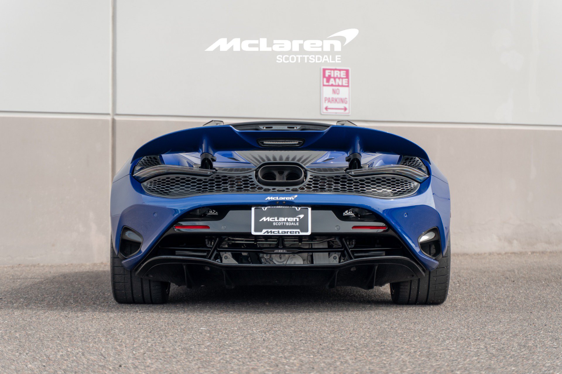 Used 2024 McLaren 750S Spider photo 6