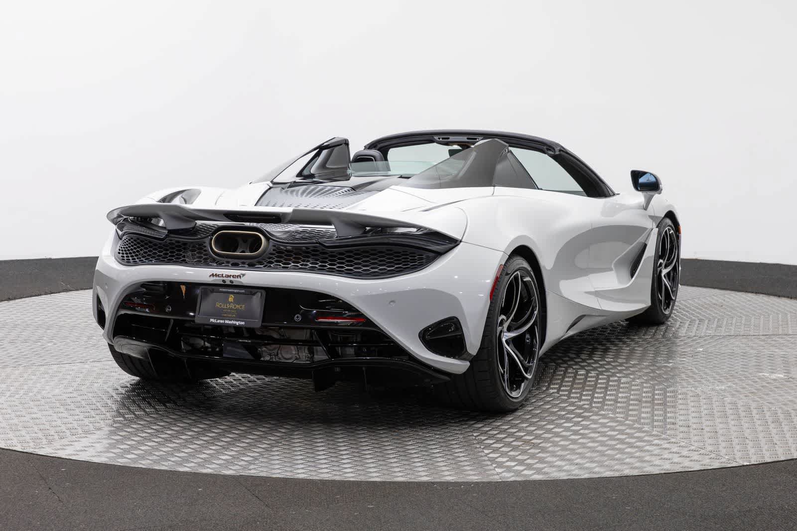 New 2027 McLaren 750S Spider photo 16