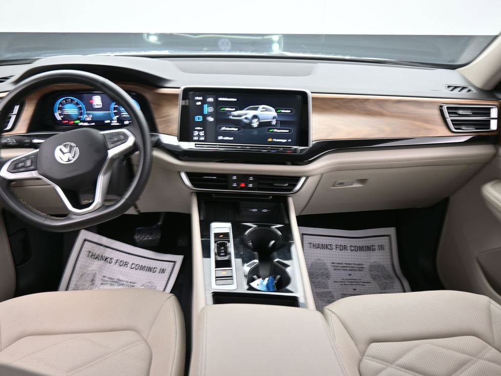 2025 Volkswagen Atlas SE