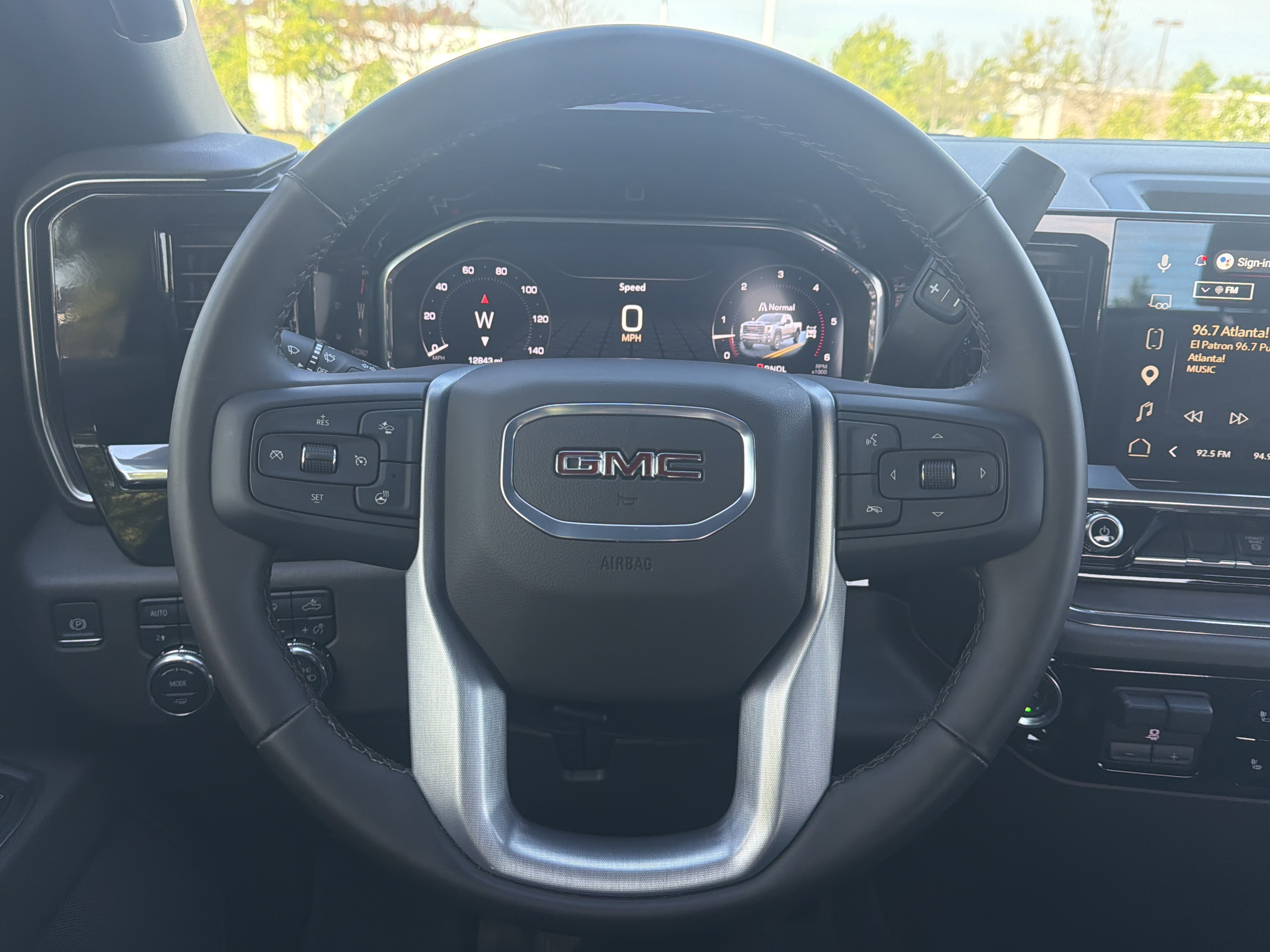 2025 GMC Sierra 2500 SLT