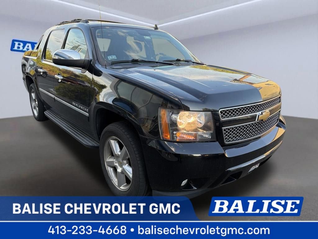 Used 2013 Chevrolet Avalanche LTZ