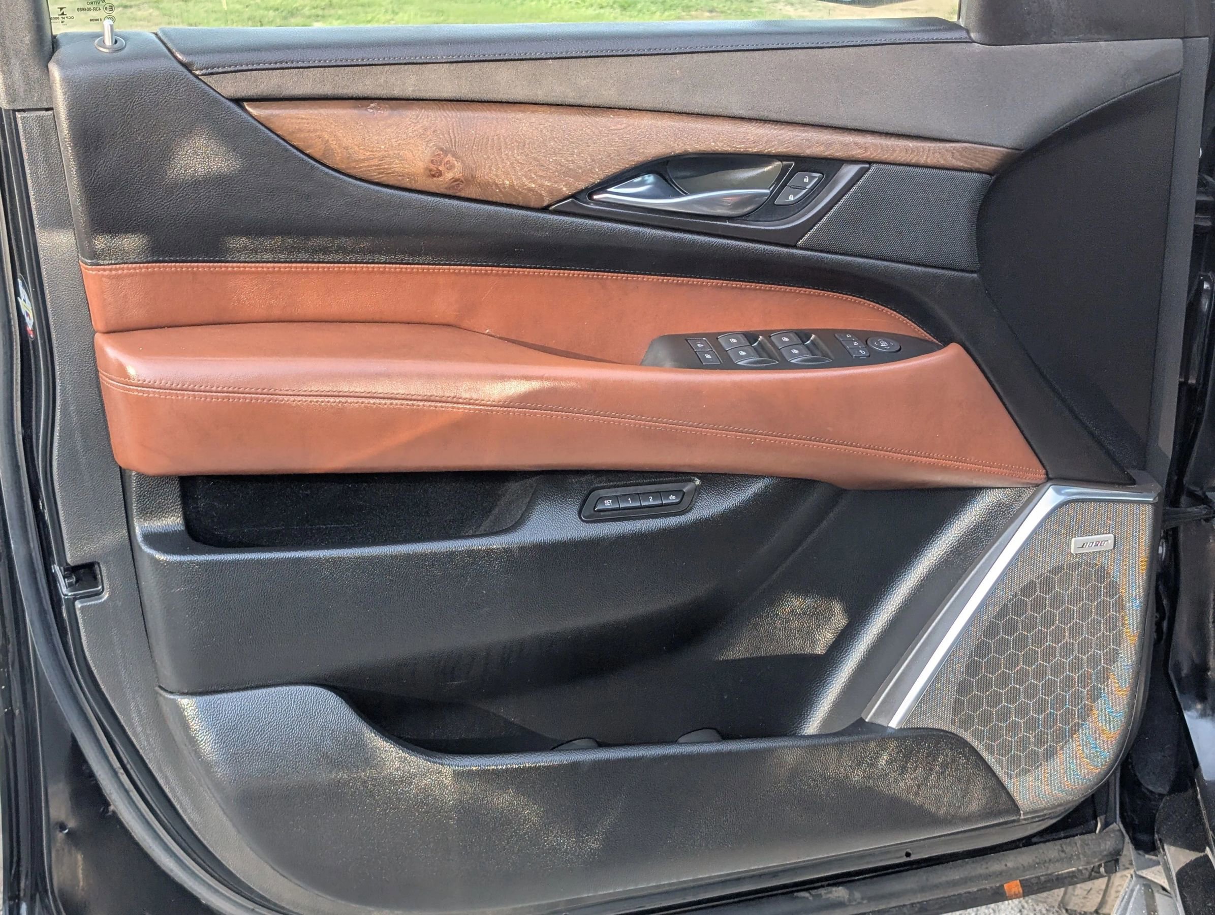 2016 Cadillac Escalade Luxury