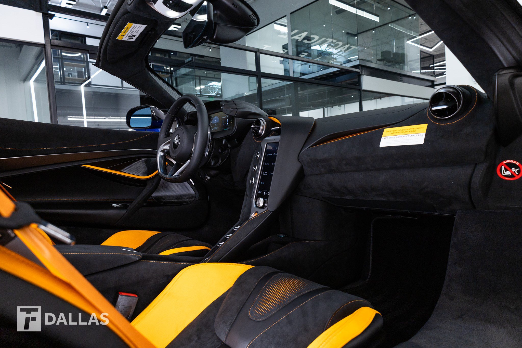 Used 2027 McLaren 750S Spider photo 34