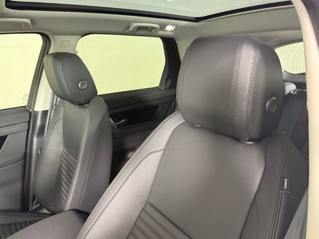 2025 Land Rover Discovery Sport S