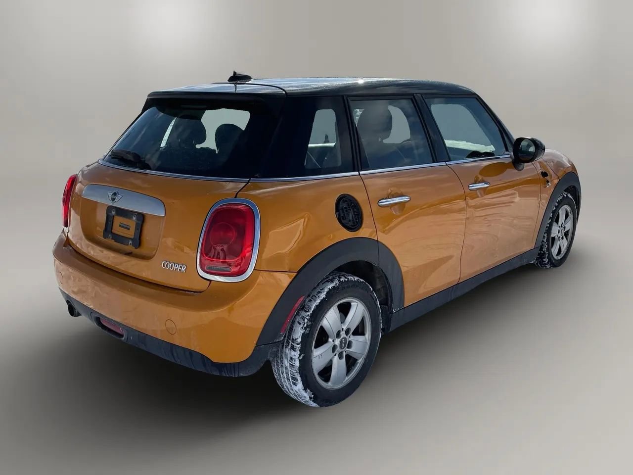 2015 MINI Cooper 4-Door Hardtop