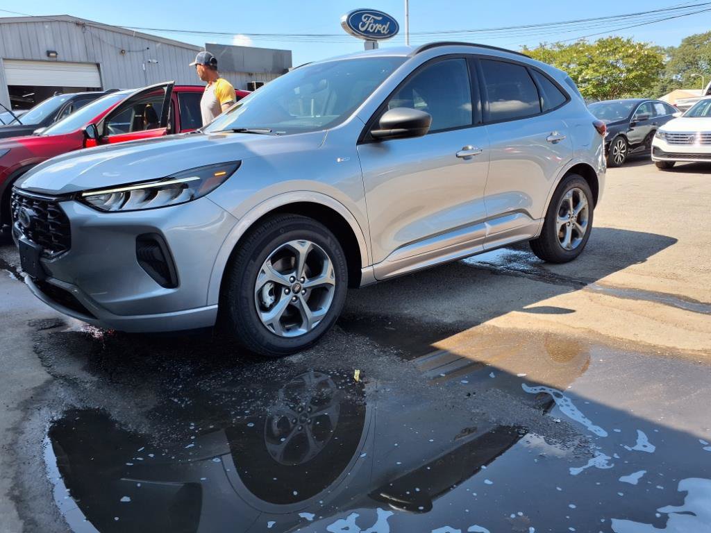 Used 2024 Ford Escape ST-Line