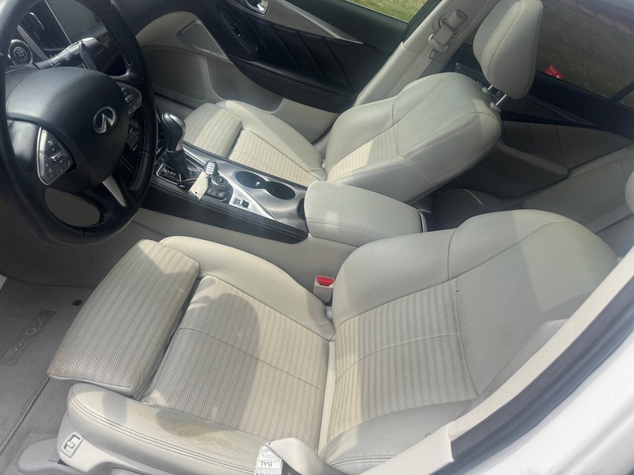 2017 INFINITI Q50 Sport