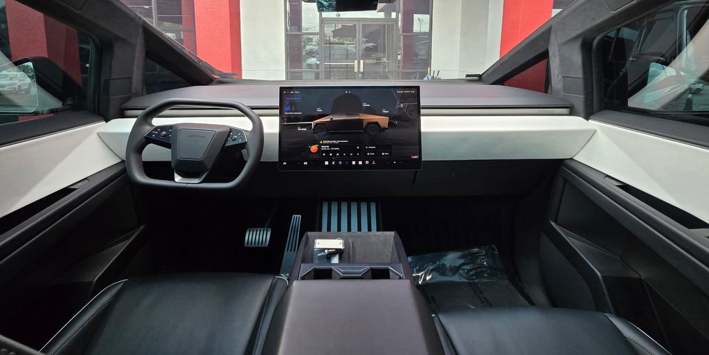 2024 Tesla Cybertruck AWD Crew Cab