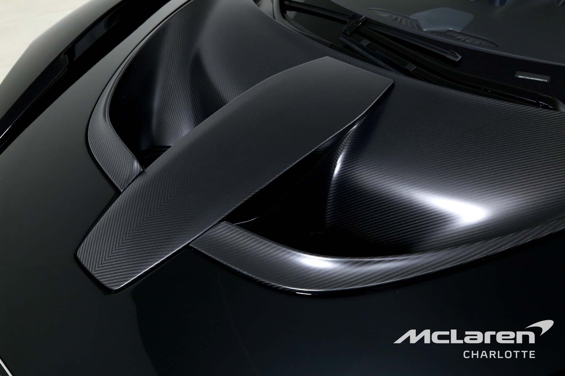 Used 2019 McLaren Senna photo 28