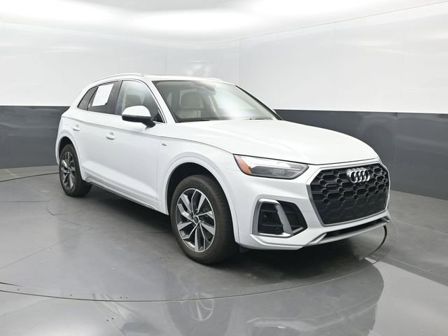 2023 Audi Q5 2.0T Premium Plus