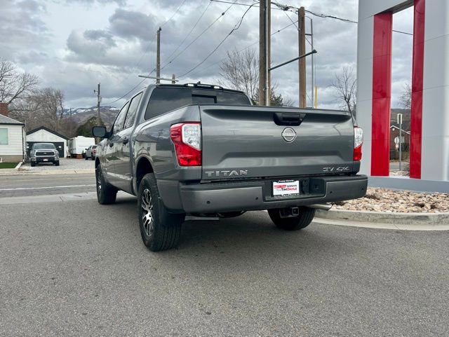 2024 Nissan Titan SV