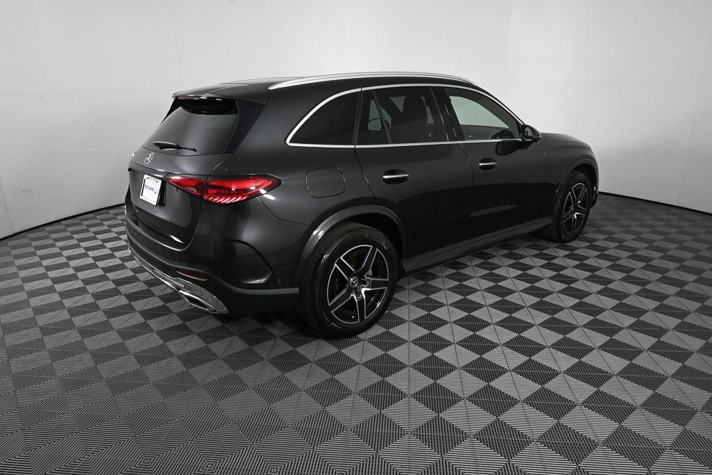 2024 Mercedes-Benz GLC 300