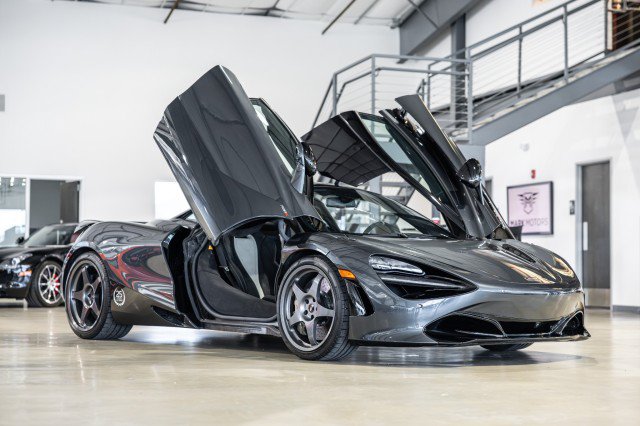Used 2021 McLaren 720S Performance photo 9