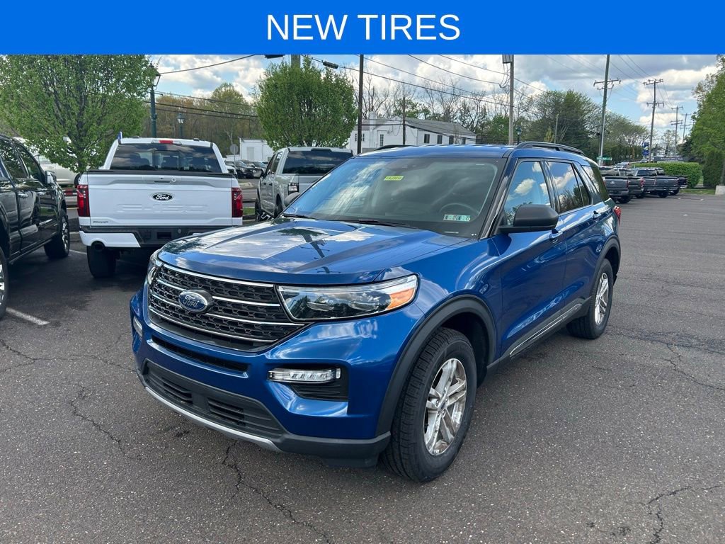 Certified 2022 Ford Explorer XLT w/ Equipment Group 202A