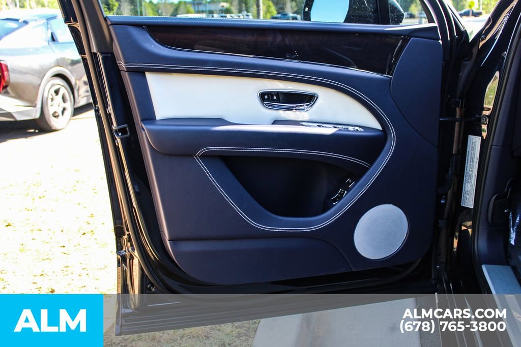 2024 Bentley Bentayga